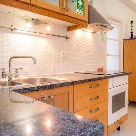 펜션 B34 - Townhouse In 라고스