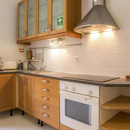 B34 - Townhouse In בית נופש לאגוּ‏ש