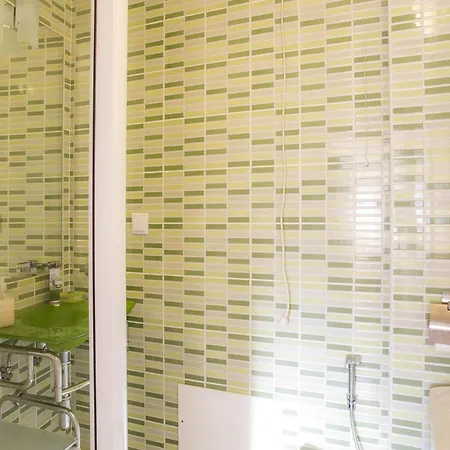 B34 - Townhouse In *